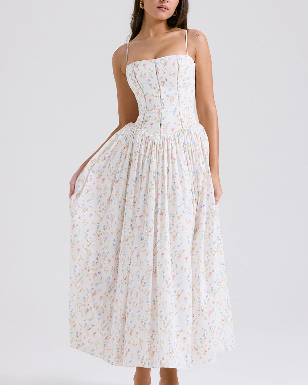 Daisy | Vestido Midi de Flores con Cintura Recolectada