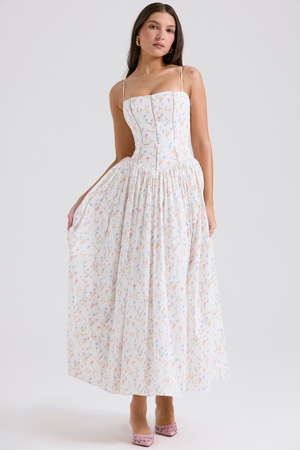 Daisy | Vestido Midi de Flores con Cintura Recolectada