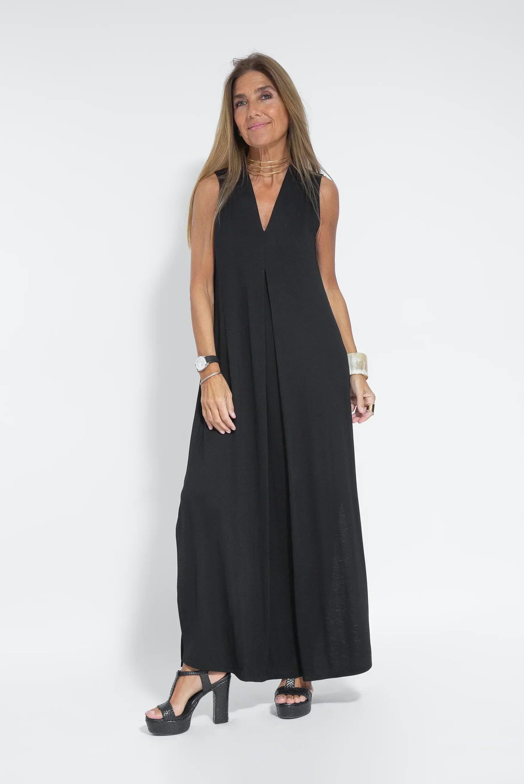 Vestido Esbelto Elevado Margarita con Chal Ocasional