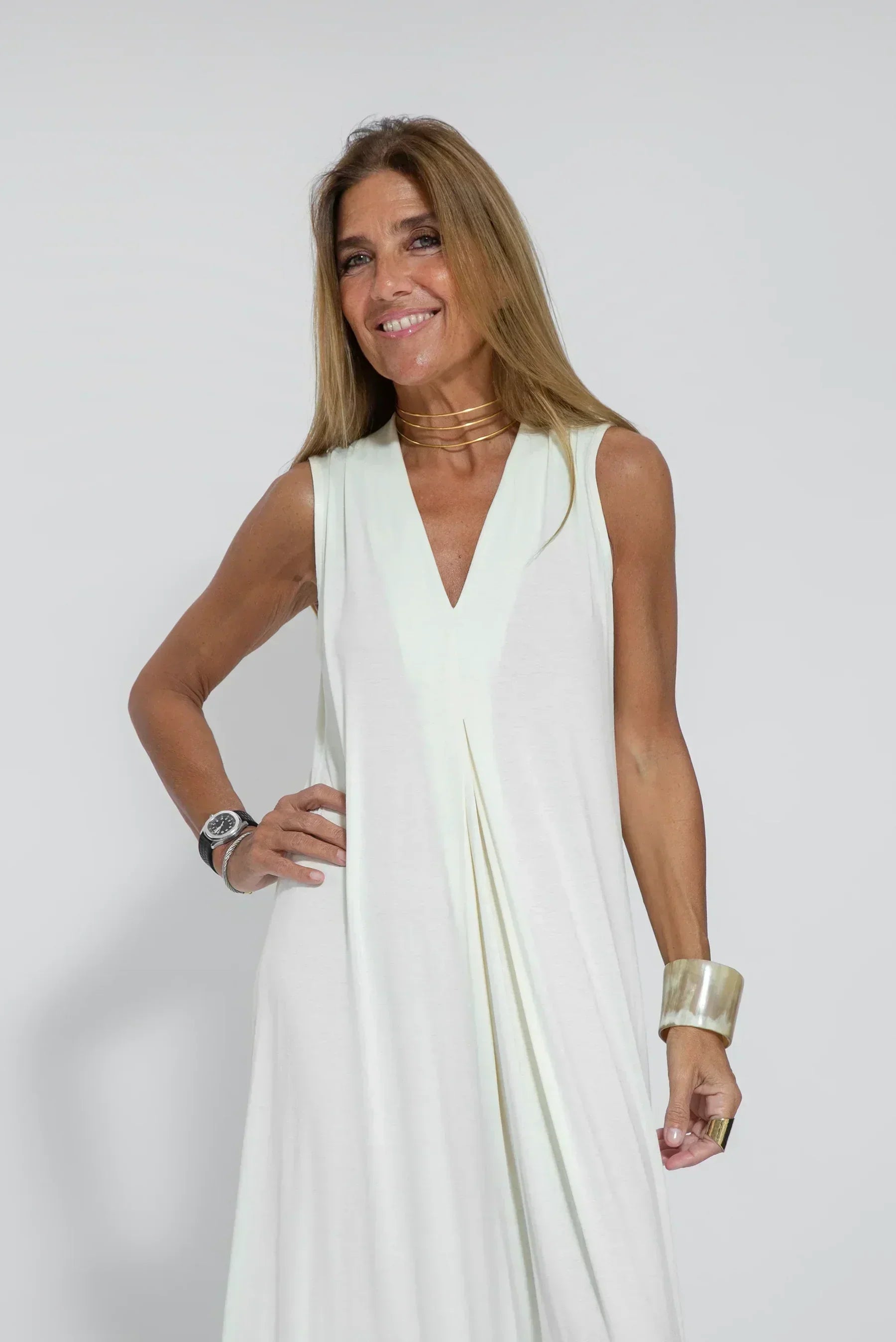 Vestido Esbelto Elevado Margarita con Chal Ocasional